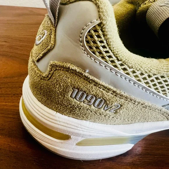 ASICS Women's GEL-1090v2 Khaki Beige /Oyster Gray Sneakers - Picture 7 of 10